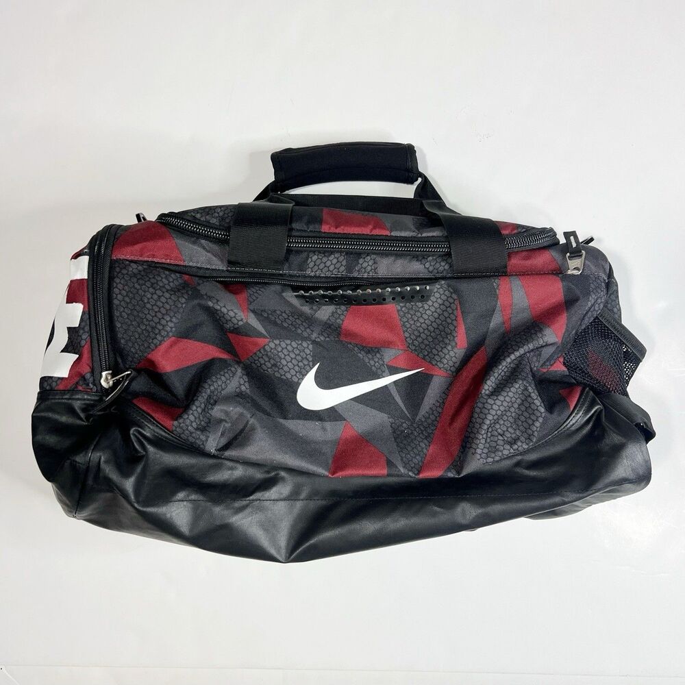 Nike Duffel Bag Jacquard Camo Maroon 20" x 10" x 10" - Preowned
